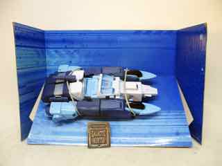 Hasbro Transformers Generations Legacy Velocitron Speedia 500 Collection Blurr