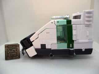 Hasbro Transformers Legacy United Voyager Origin Wheeljack Action Figure