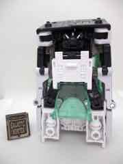 Hasbro Transformers Legacy United Voyager Origin Wheeljack Action Figure