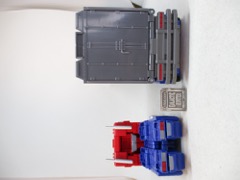 Hasbro Transformers Studio Series 86 Optimus Prime Action Figure