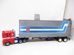 Hasbro Transformers Legacy United Deluxe G1 Universe Optimus Prime Action Figure