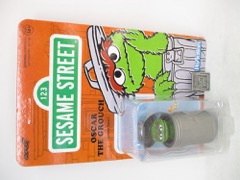 Super7 Sesame Street Oscar the Grouch ReAction Figure