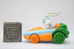 Mattel Hot Wheels Racer Verse Marvin the Martian & Bugs Bunny Die-Cast Metal Vehicle