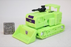 Hasbro Transformers Studio Series 86 Deluxe Constructicon Bonecrusher Action Figure