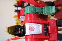 Hasbro Transformers Age of the Primes Leader G2 Universe Dinobot Snarl and G2 Universe Dinobot Slug