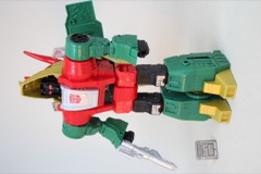 Hasbro Transformers Age of the Primes Leader G2 Universe Dinobot Snarl and G2 Universe Dinobot Slug