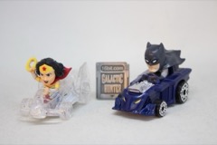 Mattel Hot Wheels Racer Verse Wonder Woman & Batman Die-Cast Metal Vehicle