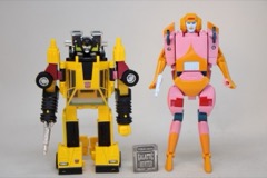 Takara-Tomy Transformers Missing Link Arcee (Prototype Colors) Action Figure