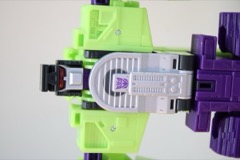 Hasbro Transformers Studio Series 86 Deluxe Constructicon Scavenger Action Figure