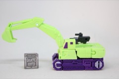 Hasbro Transformers Studio Series 86 Deluxe Constructicon Scavenger Action Figure