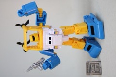 Hasbro Transformers Retro G1 Deluxe Seaspray