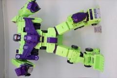 Hasbro Transformers Studio Series 86 Devastator