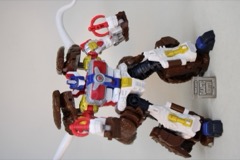 Hasbro Transformers Age of the Primes Leader Maximal Big Convoy