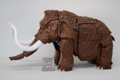 Hasbro Transformers Age of the Primes Leader Maximal Big Convoy