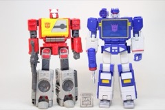 Hasbro Transformers Studio Series 86 Soundwave with Buzzsaw, Laserbeak, and Ravage