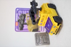 Blokees Transformers Defender Version 05 Traitor to Tyranny Swindle Vehicle Action Figure