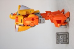 Hasbro Transformers Retro G1 Deluxe Wheelie