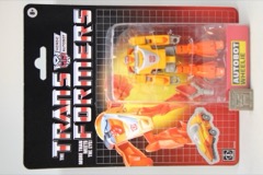 Hasbro Transformers Retro G1 Deluxe Wheelie