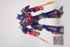 Blokees Transformers Classic Class 2007 Optimus Prime Action Figure