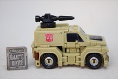 Hasbro Transformers Retro G1 Deluxe Outback