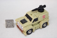 Hasbro Transformers Retro G1 Deluxe Outback