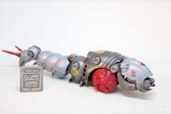 Hasbro Zoids Molga Figure Kit