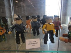 C2E2 2013 - Diamond Select Toys - Minimates