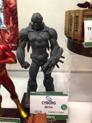 C2E2 2013 - Kotobukiya - Statues