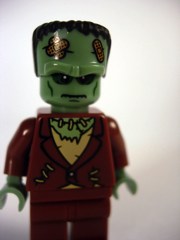 LEGO Minifigures Series 4 The Monster
