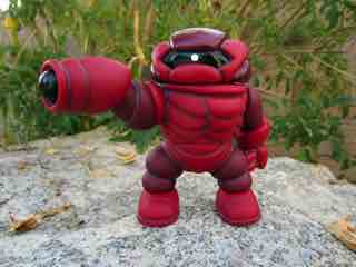 Onell Design Glyos Syclodoc Neutralizer Action Figure