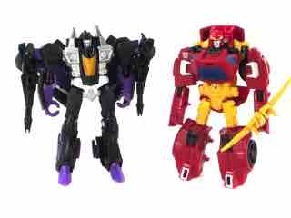 Hasbro Transformers Generations Combiner Wars Skywarp Action Figure