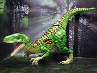 Hasbro Jurassic World Hybrid Velociraptor Action Figure