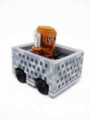 Mattel Hot Wheels Minecraft Minecart Die-Cast Metal Vehicle