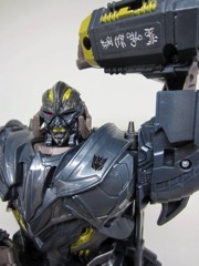 Hasbro Transformers The Last Knight Premier Edition Leader Class Megatron Action Figure