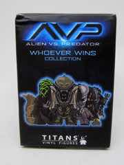 Titan Merchandise Alien vs. Predator The Whoever Wins Collection Scar Vinyl Figure