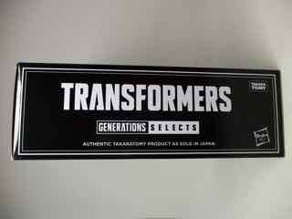 Takara-Tomy Transformers Generations Selects Deluxe Gulf (Skalor) Action Figure