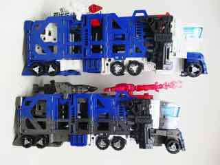 Transformers Generations War for Cybertron Trilogy Spoilers Inside Action Figure Set