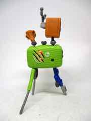 Hexbug Junk Bots 2 Bots + 1 Energy Module Trixie and Surge Action Figures