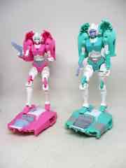 Transformers Generations War for Cybertron Trilogy Galactic Odyssey Collection Paradron Medics Autobot Ratchet and Lifeline Action Figure