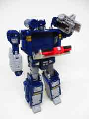 Transformers Generations War for Cybertron Trilogy Soundwave with Laserbeak and Ravage Action Figure