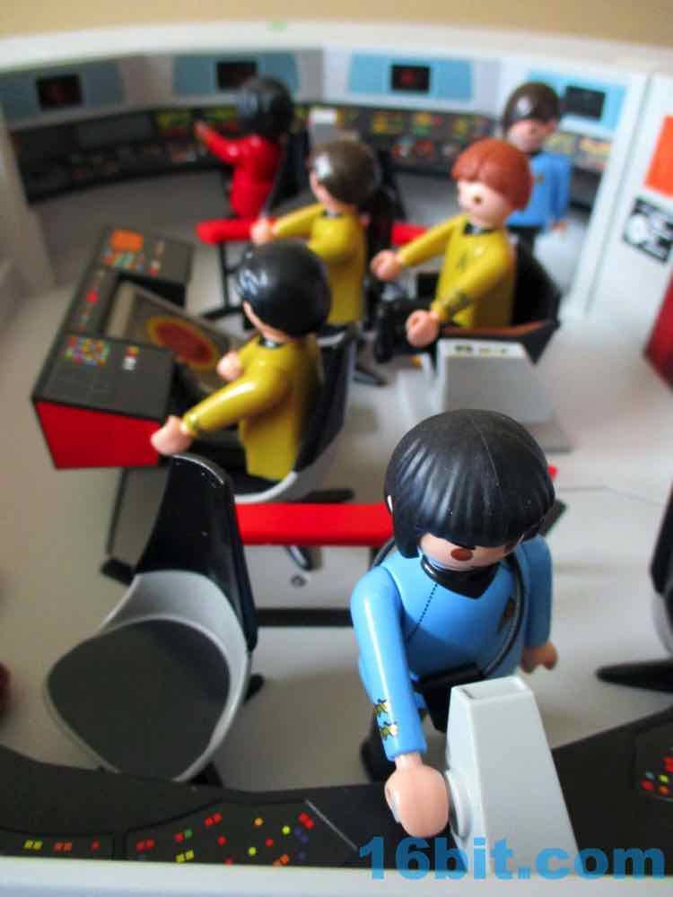Figure of the Day Review: Playmobil 70548 Star Trek U.S.S.  Enterprise NCC-1701 Playset