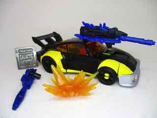Hasbro Hasbro Transformers Generations War for Cybertron Golden Disk Collection Chapter 2 Autobot Jackpot with Sights Figure Set