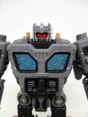 Hasbro Transformers Generations War for Cybertron Earthrise Deluxe Fasttrack Action Figure