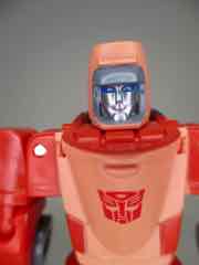 Hasbro Transformers Studio Series Autobot Wheelie