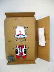 Hasbro Transformers Legacy Deluxe Autobot Minerva Action Figure