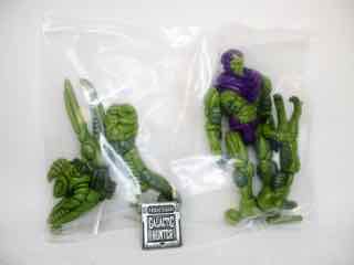 ToyFinity Manglors Manglord - Standard Action Figure