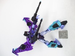 Hasbro Transformers Legacy United Deluxe Cyberverse Universe Slipstream Action Figure