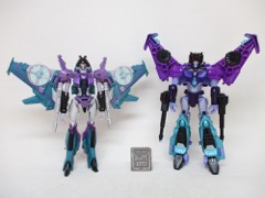 Hasbro Transformers Legacy United Deluxe Cyberverse Universe Slipstream Action Figure