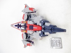 Hasbro Transformers Legacy Evolution Voyager Cybertron Universe Starscream Action Figure