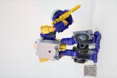 Hasbro Transformers Age of the Primes Fisitron and Carnivac